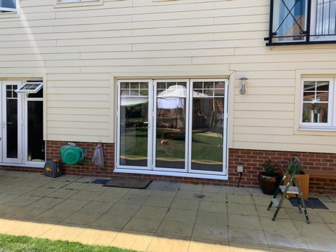 Bi-folding doors
