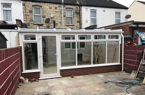 Conservatories, photo 2
