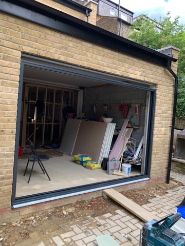 Sliding doors, photo 3